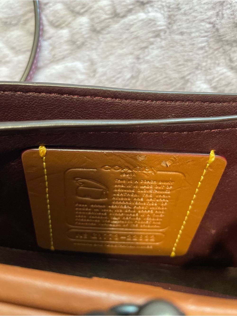 Coach Metallic Rose 1941 Dinky - Picture 6 of 15